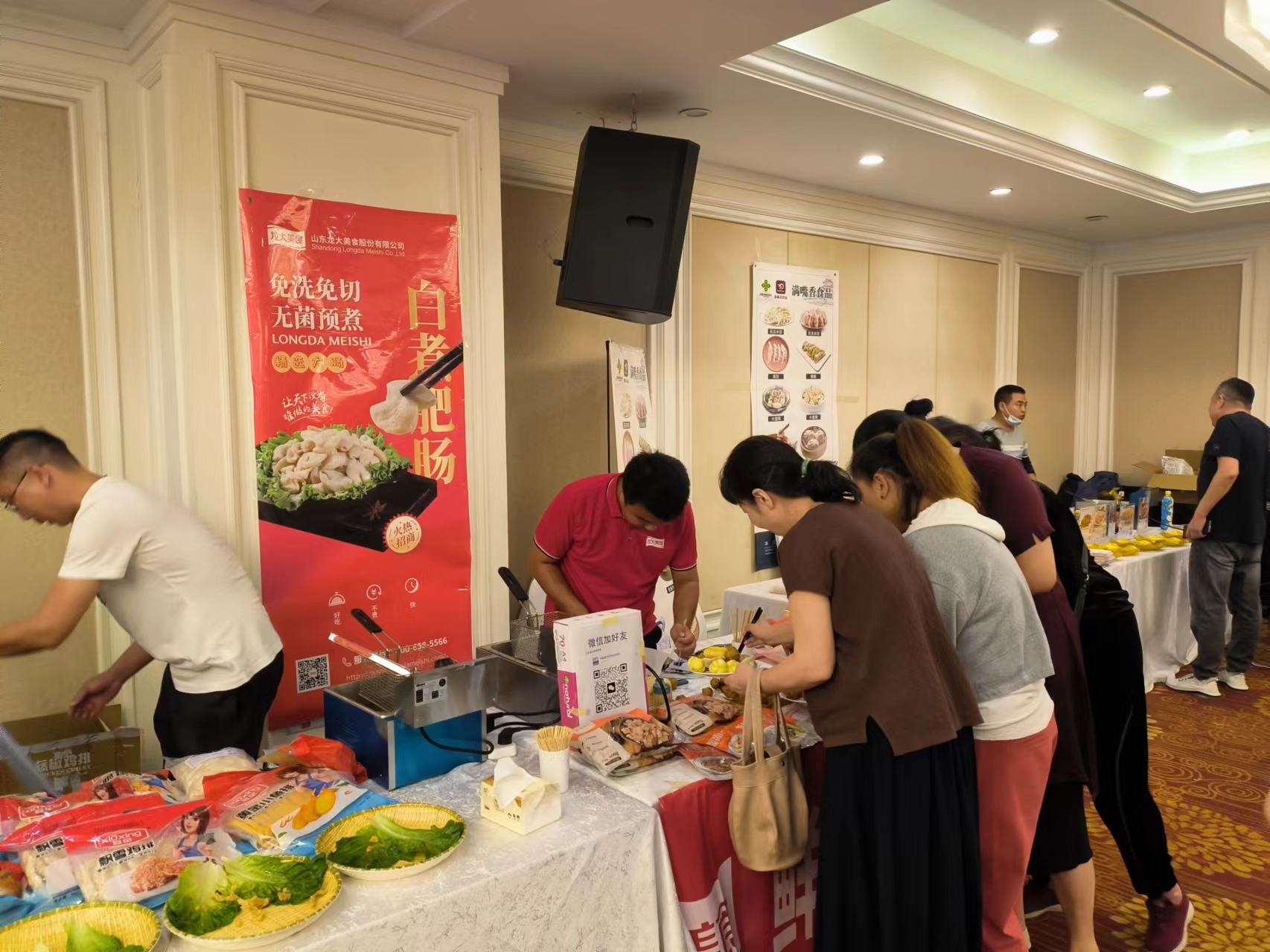 杏宇娱乐新品推介会吸引行业客户关注，优质产品赢得客户喜爱