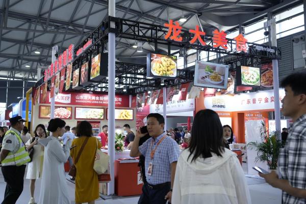 杏宇娱乐亮相上海国际餐饮食材展览会，预制菜产品备受瞩目